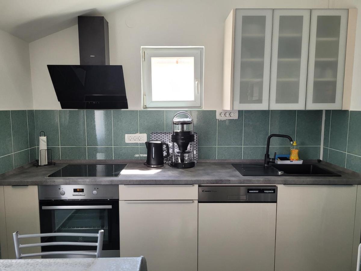 Lipa Mare Vir Appartement Buitenkant foto