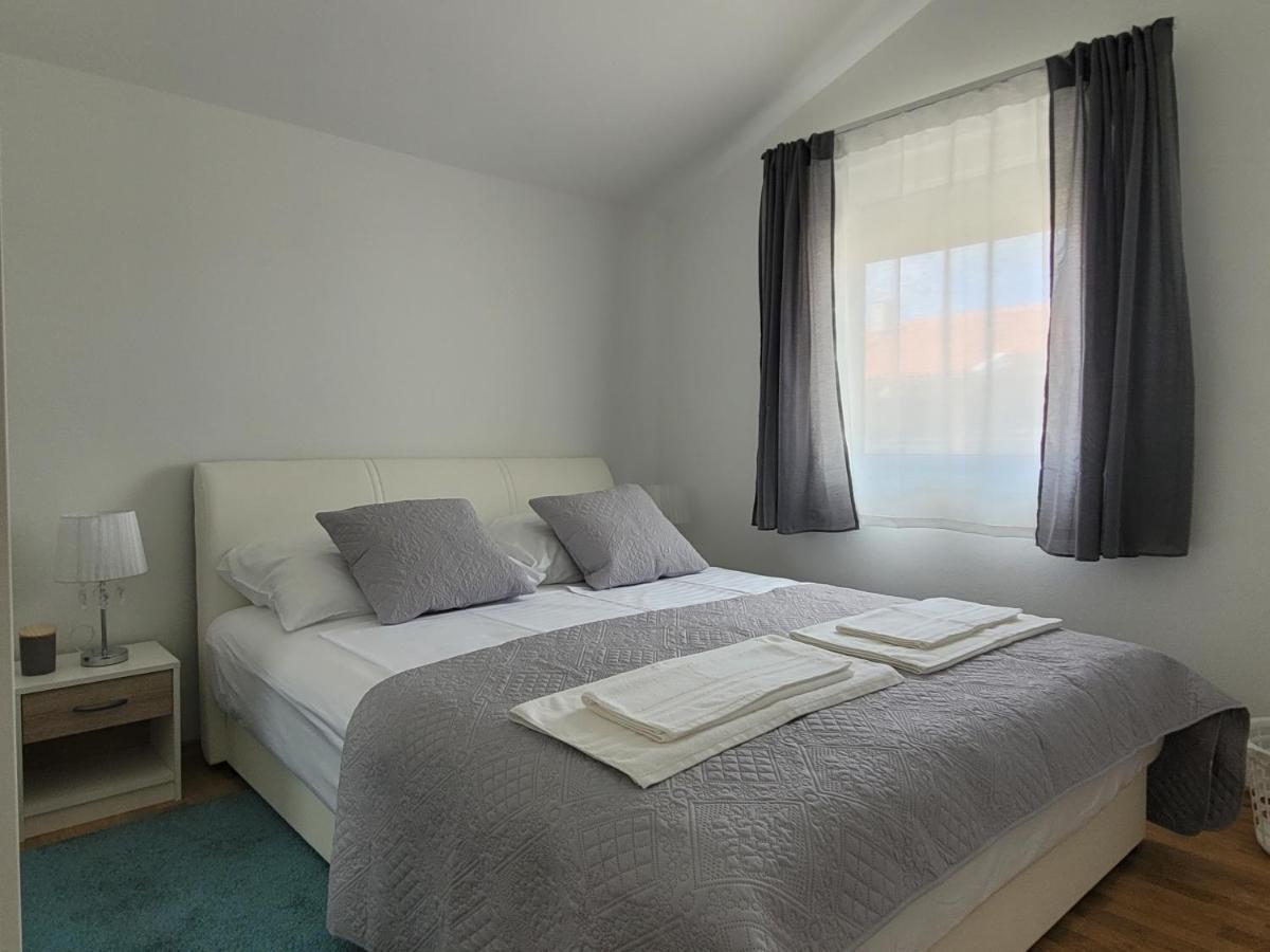 Lipa Mare Vir Appartement Buitenkant foto