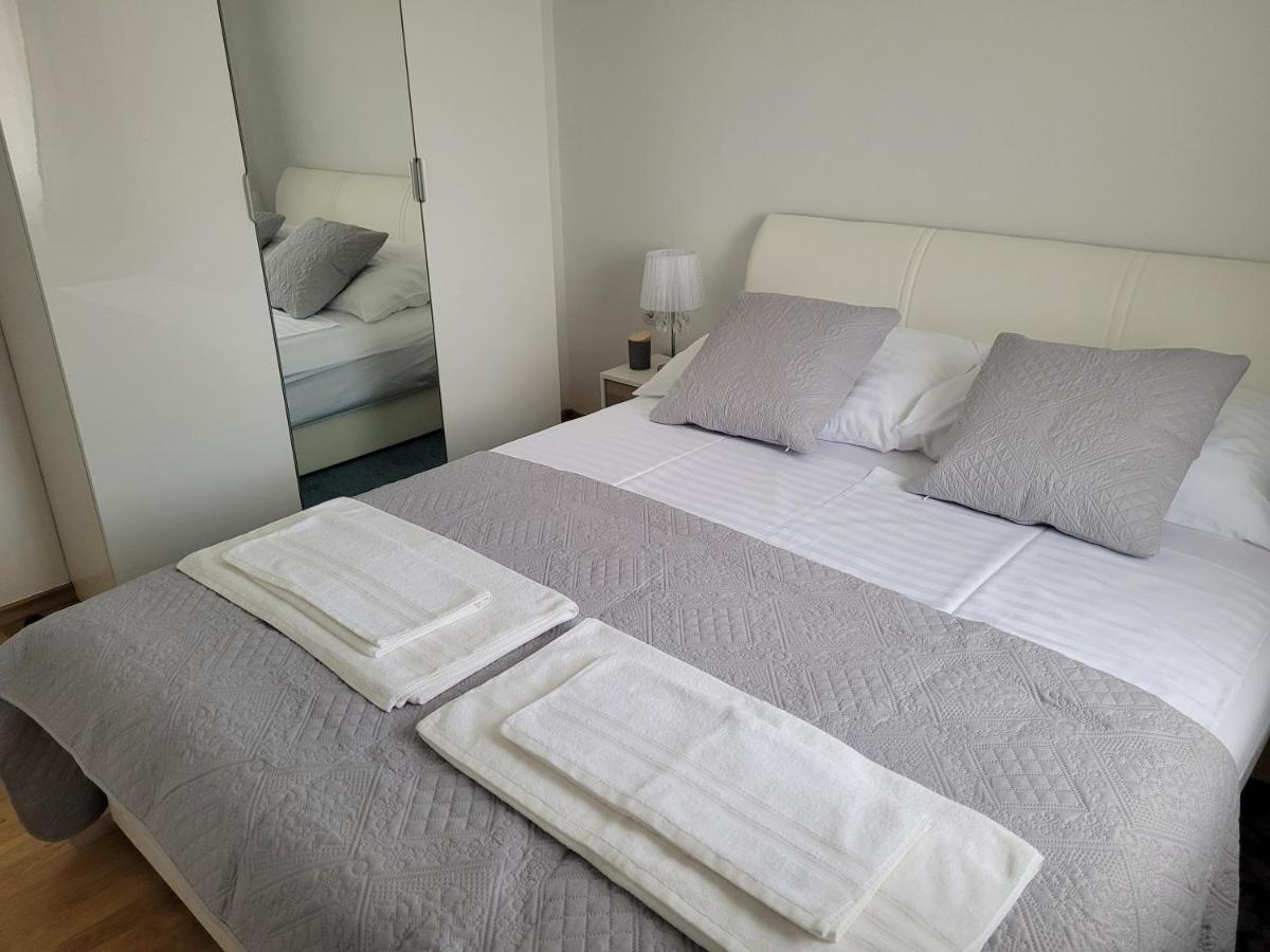 Lipa Mare Vir Appartement Buitenkant foto